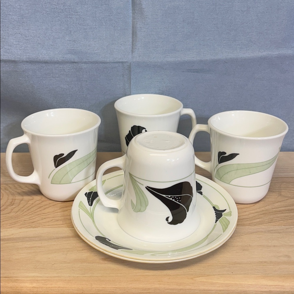 BLACK ORCHID by Corningware set of 4 Coffee Cup Mug and 2 salad plate